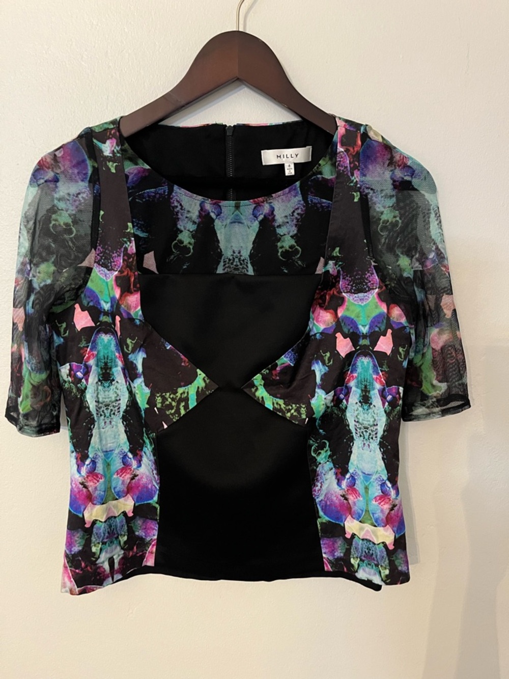Milly Black Crop Top with Multicolor Abstract Print Mesh Sleeve size 6